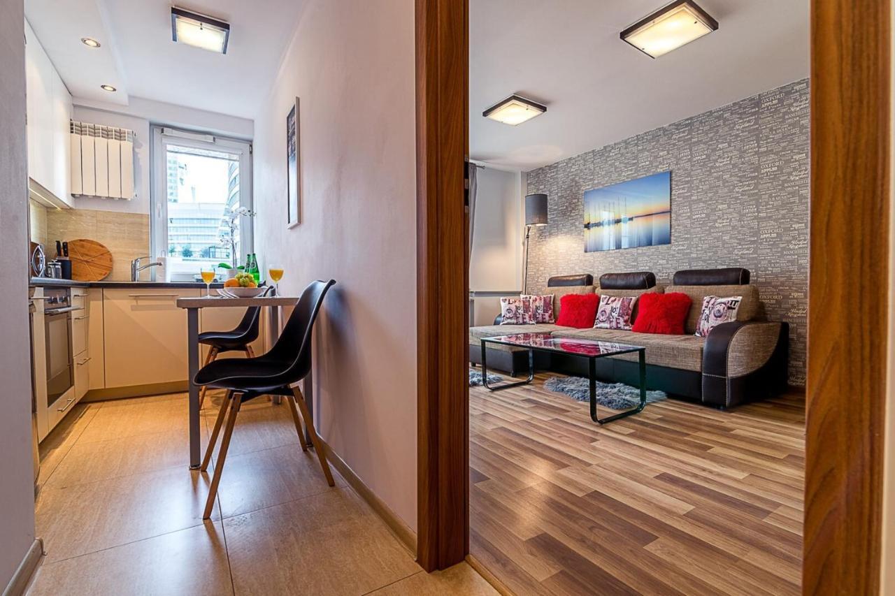 Panska 3 - Apartment With Balcony By Noclegi Renters Warsaw Exterior photo